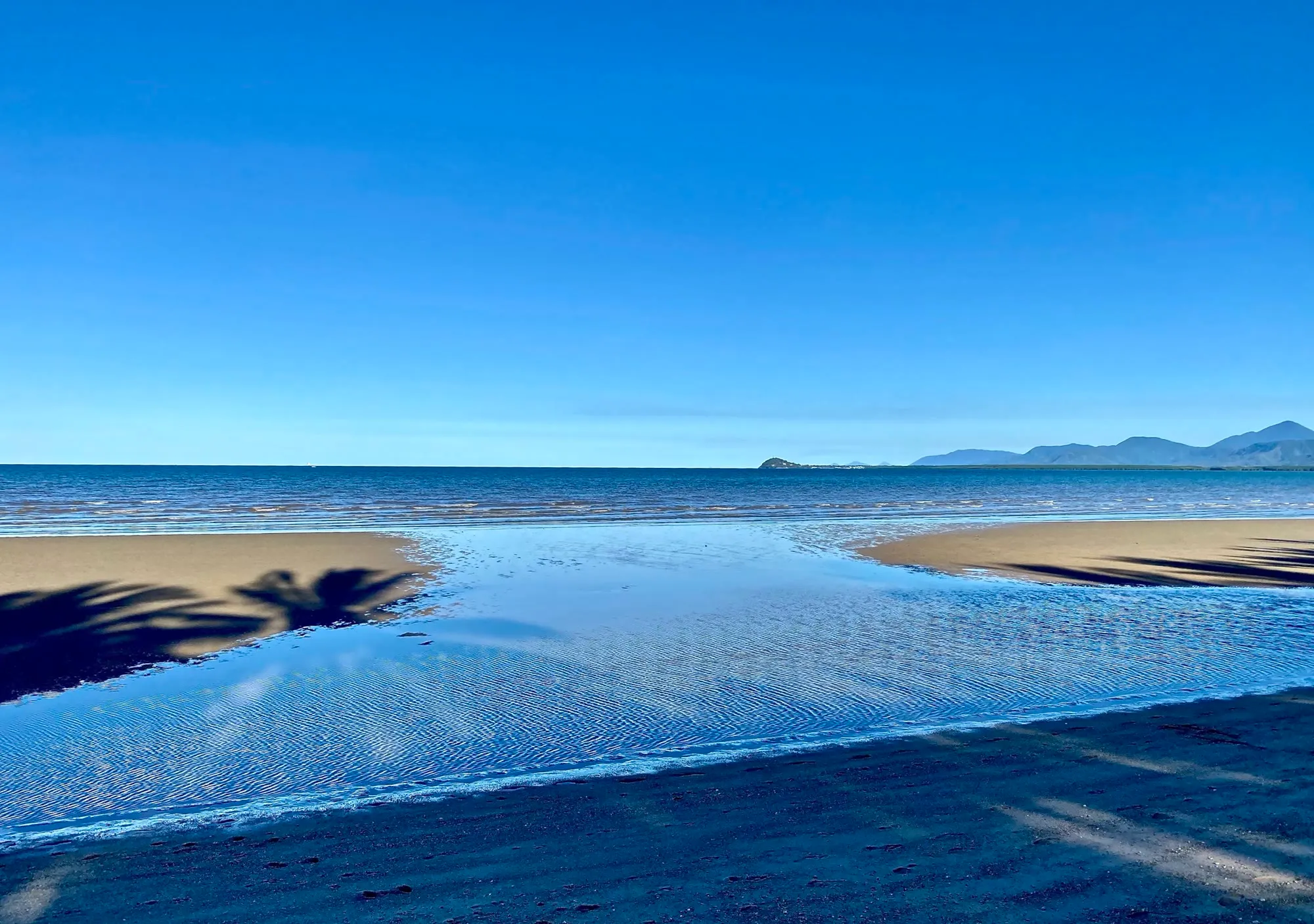 Newell Beach looking south towards Port Douglas